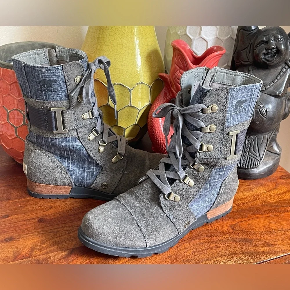 Sorel Major Carly Flat Combat Boots in Graphite and Blue - Picture 6 of 8